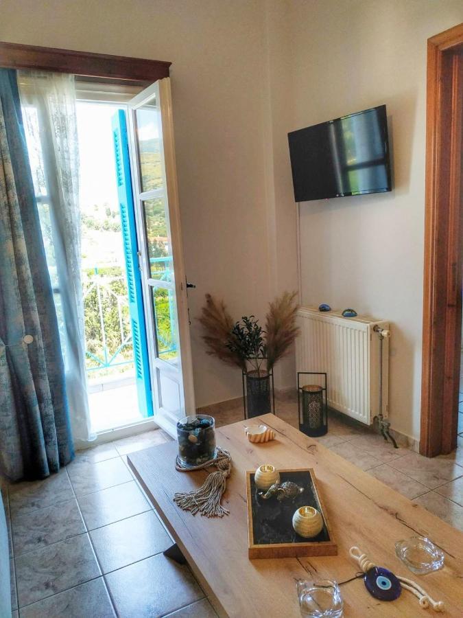 Anemone Bleu-Sea View-200M From Chora Pedestrian Apartment Andros Town Exterior photo